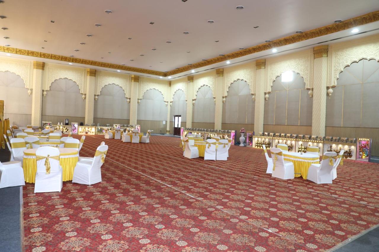 Gadiraju Palace Convention Centre & Hotel Visakhapatnam Eksteriør bilde