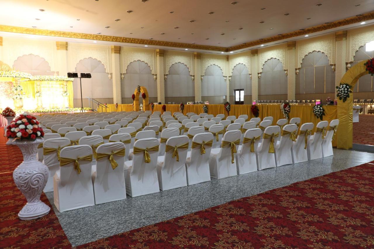 Gadiraju Palace Convention Centre & Hotel Visakhapatnam Eksteriør bilde